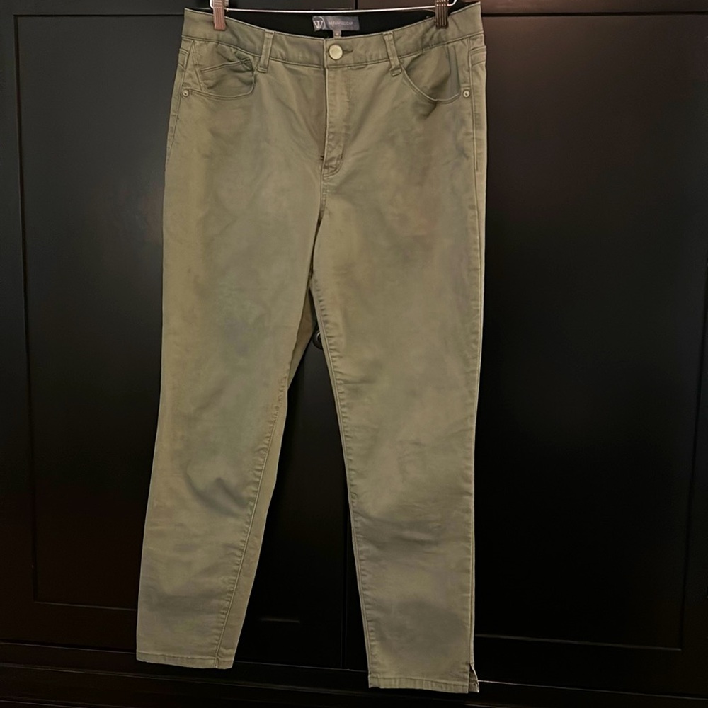 Wit & Wisdom green cropped jeans